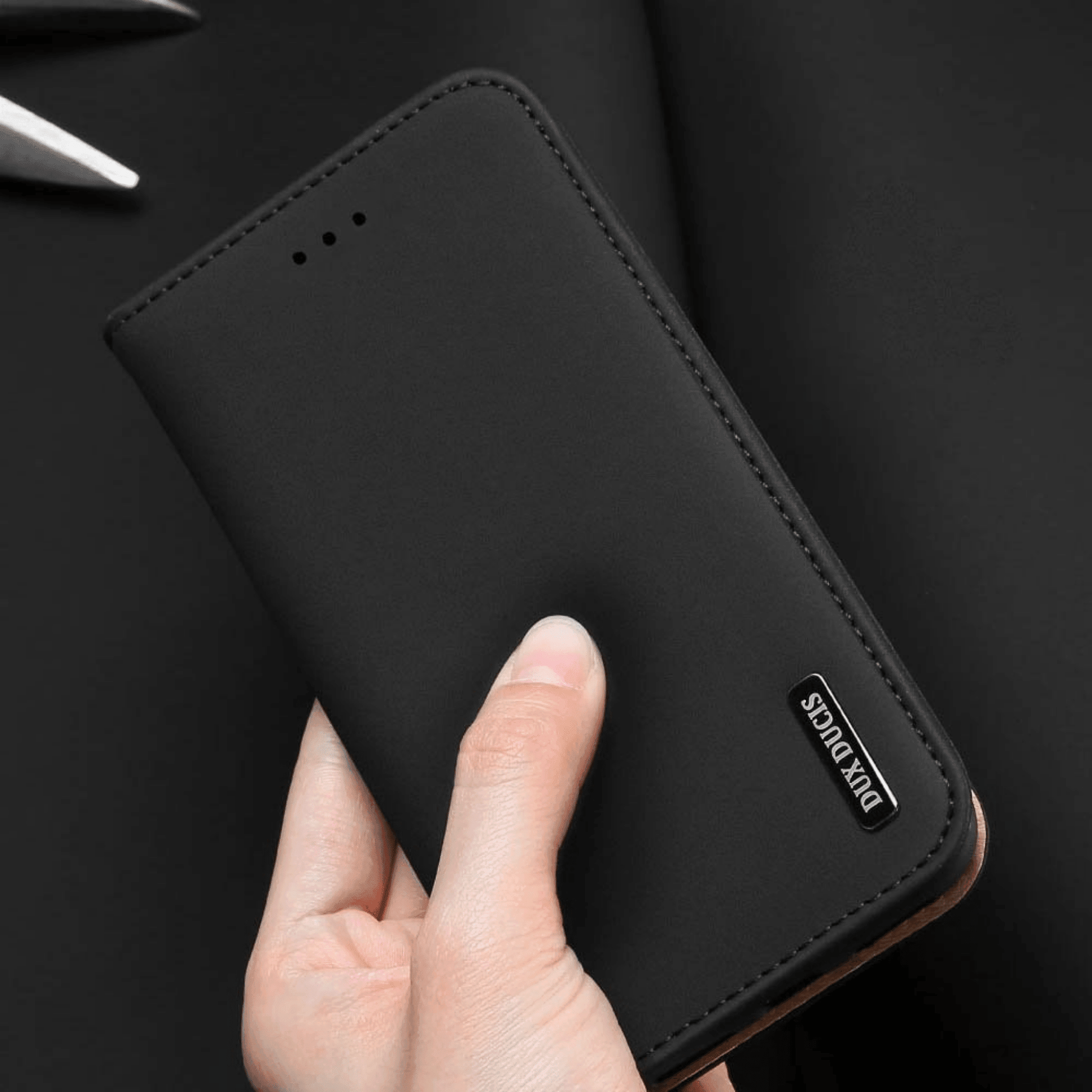 Dux Ducis - iPhone SE (2020) / iPhone 8 / iPhone 7 Flip Wallet Schutzhülle Wish Series Echtleder Case - Schwarz