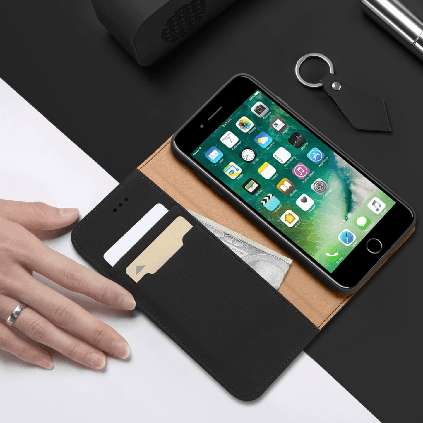 Dux Ducis - iPhone SE (2020) / iPhone 8 / iPhone 7 Flip Wallet Schutzhülle Wish Series Echtleder Case - Schwarz - Pazzar.ch