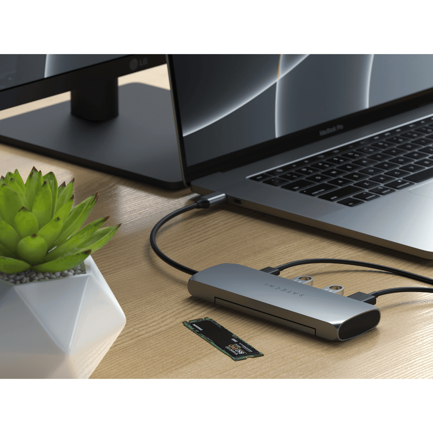 Satechi - USB-C Slim Alu Multiport Hub mit SSD Fach - Space Gray - Pazzar.ch